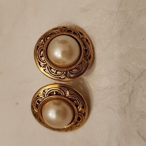 Pearl simulant earrings